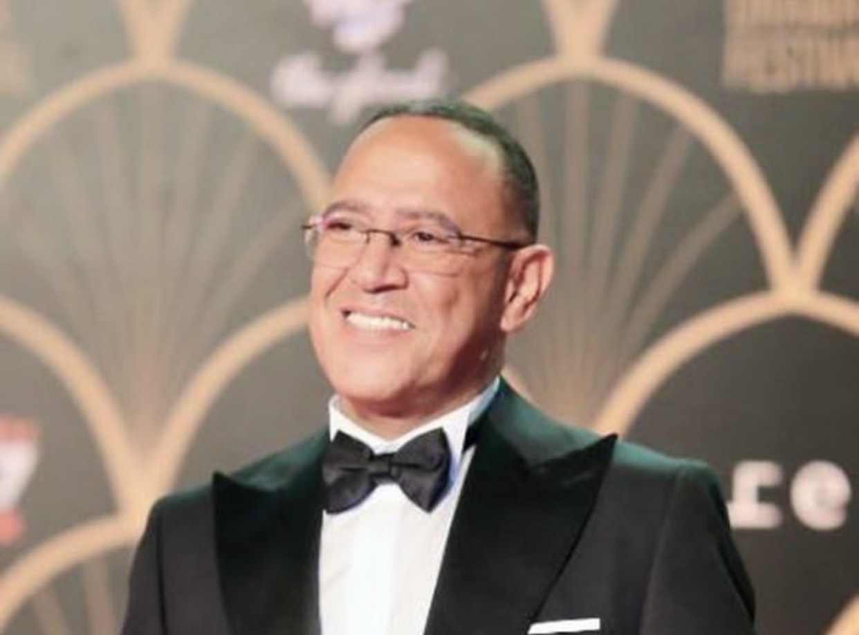 أشرف عبدالباقي يحتفل بعيد ميلاده الـ60 : «رقم يخض بس ماتخضتش»..(فيديو)