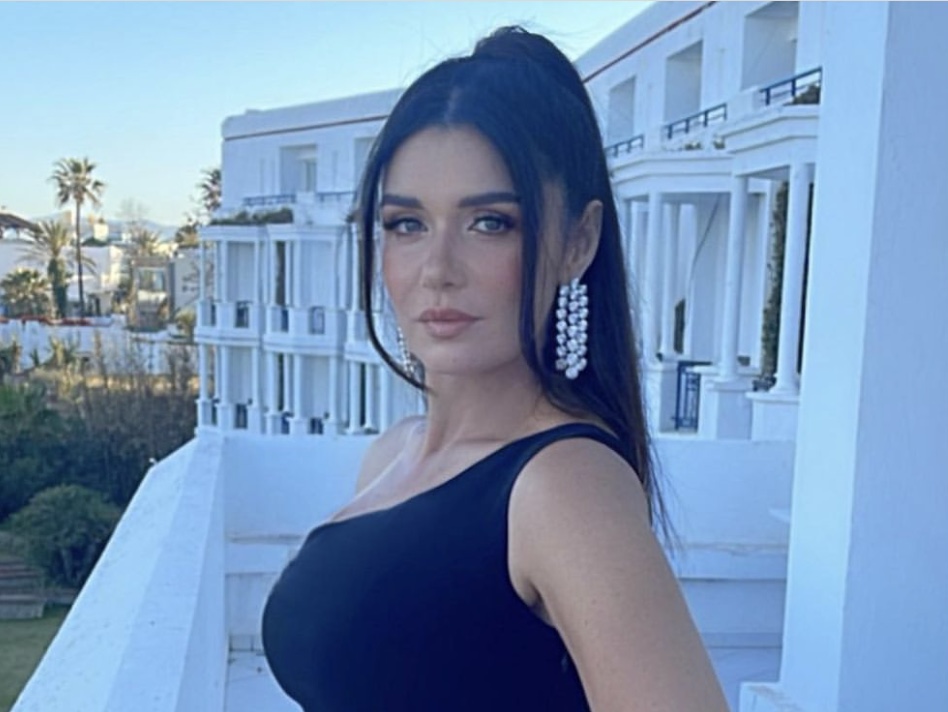 غادة عادل تستعد لتقديم "حالة خاصة"